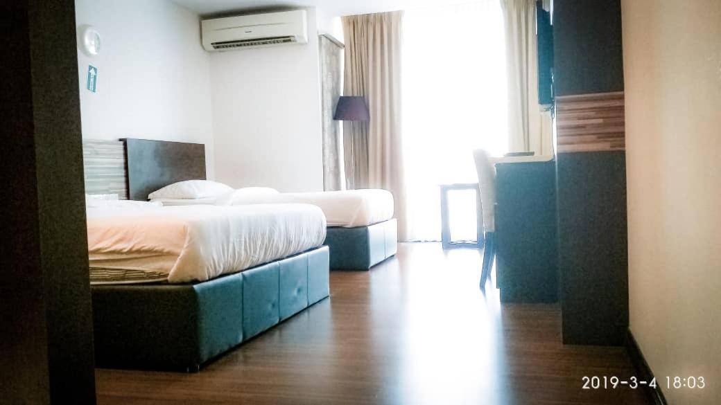 Berkat Studio Kota Bharu Exterior foto